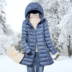 Mina | Ultraleichte Daunenwinterjacke in Blau