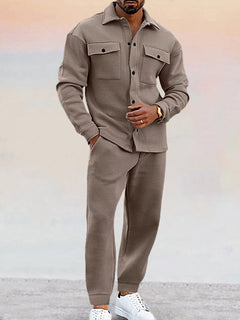 Edsel - Jacke und Jogginghose - Koordiniertes Set in Khaki