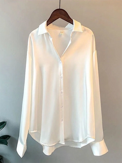 Bria - Lockere Satinbluse in Weiß