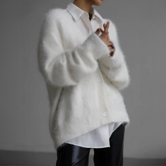 LINDA | ELEGANTER WINTER CARDIGAN | STILVOLLER WÄRMESCHUTZ in Weiß