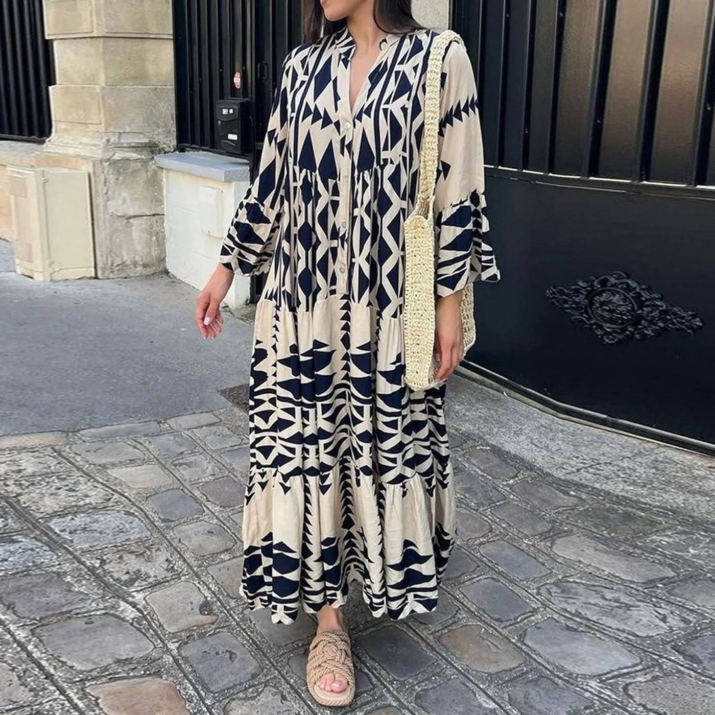 Riviera – Sommerliches Midi-Kleid mit eleganter Note