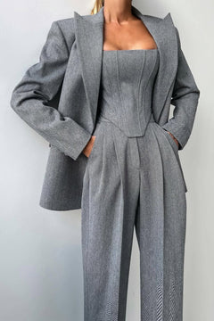 Dolce - Dreiteiliges Set mit Doppeljacke in Grau