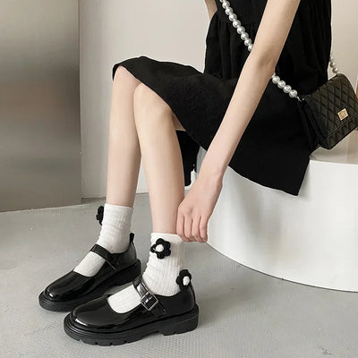 Klassische Dirndl Schuhe für Damen | Schwarz