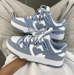 Jane - Trendige Turnschuhe - Modernes Design in Blau