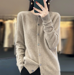 Leonie | Merinowoll-Cardigans in Braun