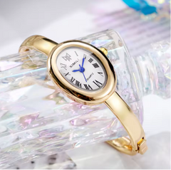 Valerie | Elegante Spangenuhr für Damen in Gold / Weiß