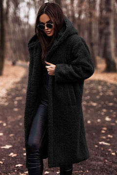 Theresa | Kuscheliger Teddy Mantel in Schwarz