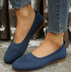 Minerva® | Flache und atmungsaktive orthopädische Schuhe für Damen in Marineblau