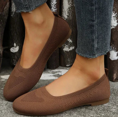 Minerva® | Flache und atmungsaktive orthopädische Schuhe für Damen