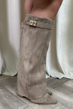 MAJA™ | Hohe Stiefel in Taupe