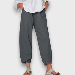 Neve – Leichte Sommerhose mit modernem Beinabschluss in Grau