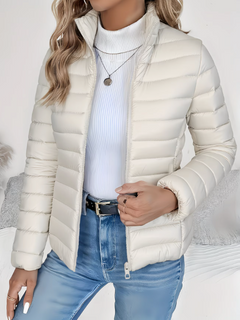 Maelia - federleichte Steppjacke in Off-White
