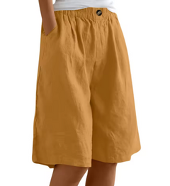 Sommer-Shorts Damen – Luftige Freizeithose mit weitem Schnitt & Stretchbund in Gelbbraun