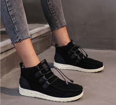 August - Schuhe mit Kordelzug - Stilvolles Samt-Design in Schwarz
