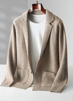 Strickjacke Herbstkollection 2025 -BELO in Camel
