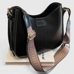 Ophelia | Elegante Schultertasche in Schwarz