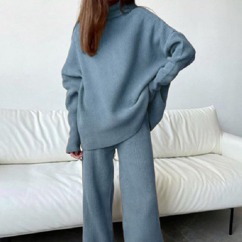 Locker Geschnittenes Set aus Pullover und Hose für Frauen