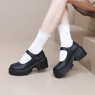 Schwarze Mary Jane Dirndl Schuhe für Damen | Plateau
