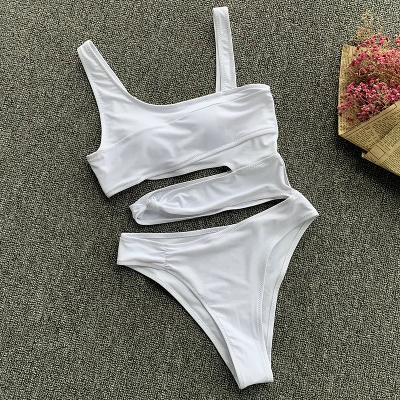 Whitney® | Badeanzug mit Cut-outs an der Taille