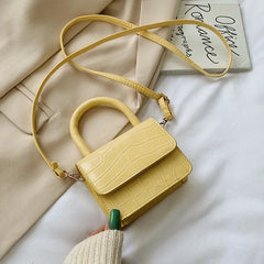 Ariel - Mini Crossbody Tasche - Luxuriöses Leder in Gelb