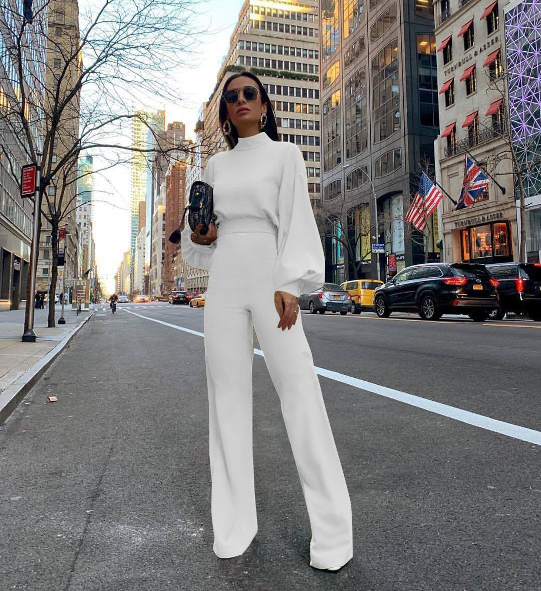 Gerader Jumpsuit mit Rollkragen für Frauen