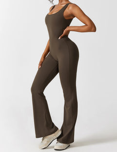 Sionex | Atmungsaktiver Flare-Jumpsuit für Damen Sommer in Dunkelbraun