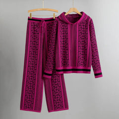 ILSE | KAPUZENPULLOVER-SET MIT HOSE in Fuchsia
