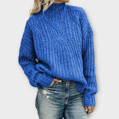 Svea | Kuscheliger Wandelbarer Strickpullover in Blau