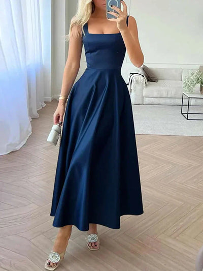 Tanya-  A-Linien Kleid mit Trägern und weitem Saum