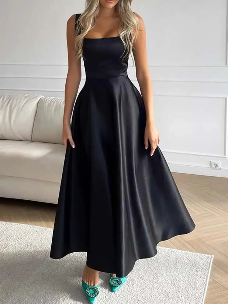 Tanya-  A-Linien Kleid mit Trägern und weitem Saum