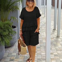 Sorella™ Set Mit Volant-Oberteil Und Shorts Mit Taschen in Schwarz