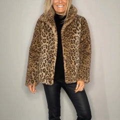 Panther Luxe™ Mantel aus Plüschfell mit Wildtierprint / Die kühne Seite Femininer Eleganz! in Klassisch