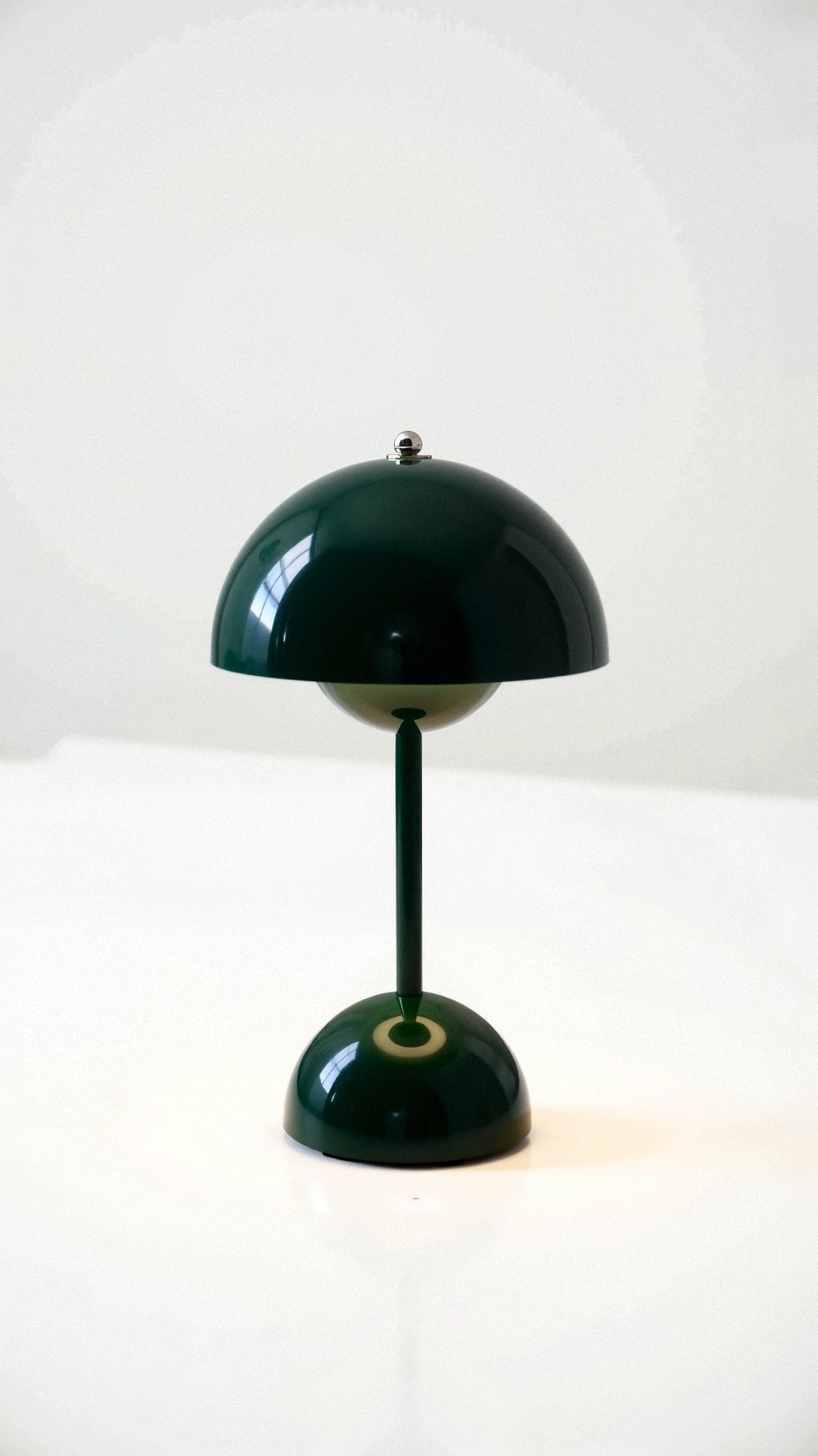 Veluce - Elegante Tischlampe