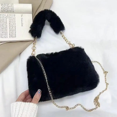 Hannah | Elegante Damen Schultertasche aus Plüsch in Schwarz