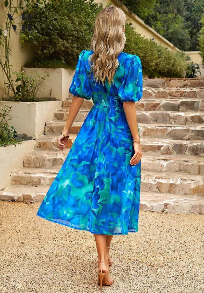 Sophie | Luxuriöses zeitloses Midikleid (fast ausverkauft)