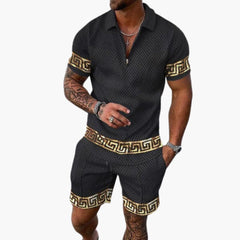 Zweiteiliges Sommer-Set für Herren mit Halbzip und Zierbündchen in Gold
