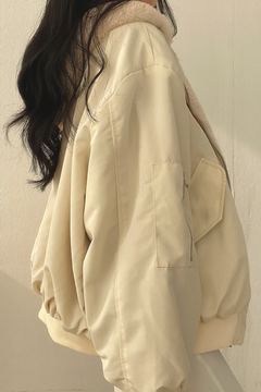 Wintermantel mit Kapuze aus Kaschmir - Vesper in Beige
