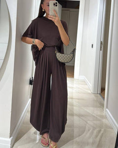 Valeria | Zweiteiliges Set in Braun