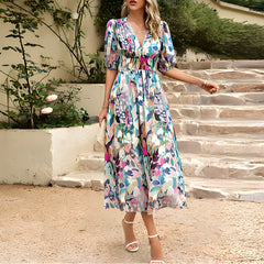 Theresa - Midikleid mit V-Ausschnitt - Sommerkleid in Grün
