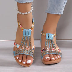 Thea® | Elegante Sandalen mit piepender Spitze in Himmelblau