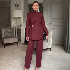 Catherine™ Tailoring-Set mit Blazer und Gerader Hose / Eleganz und Präsenz für Starke Frauen in Wein