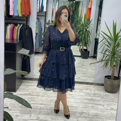 Valencia™ Kleid mit Stufenrock und dezentem Punkte-Muster in Blau
