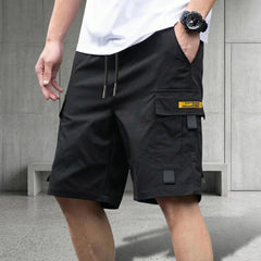 Brann - Hochwertige Cargoshorts im Utility-Stil in Schwarz