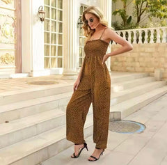 Charlotte | Weites Bein Gesmoktes Oberteil Jumpsuit in Braun