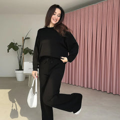 Beauty™ Sweatshirt-Set aus weichem Stoff mit samtiger Oberfläche / Anspruchsvoller Minimalismus für den Alltag! in Schwarz
