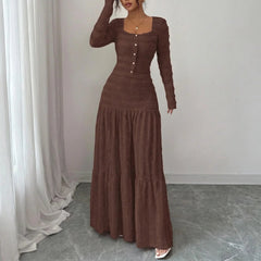 Úrsula™ Langes Kleid aus Plissiertem Strick mit Vorderer Knopfleiste in Braun