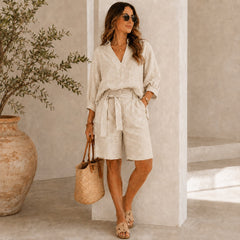Set Alvara™ Mit Fließender Bluse Und Shorts Mit Bindegürtel in Khaki