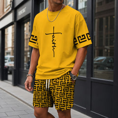 Zweiteiler Roven™ mit oversized T-Shirt und gemusterter Shorts / Moderner Streetwear-Look mit hohem Tragekomfort. in Gelb
