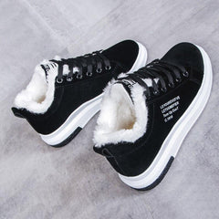 Charline | Moderne und modische Sommer-Sneakers in Schwarz