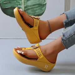 Raquel® | Modische Sandalen für schicke Frauen in Gelb